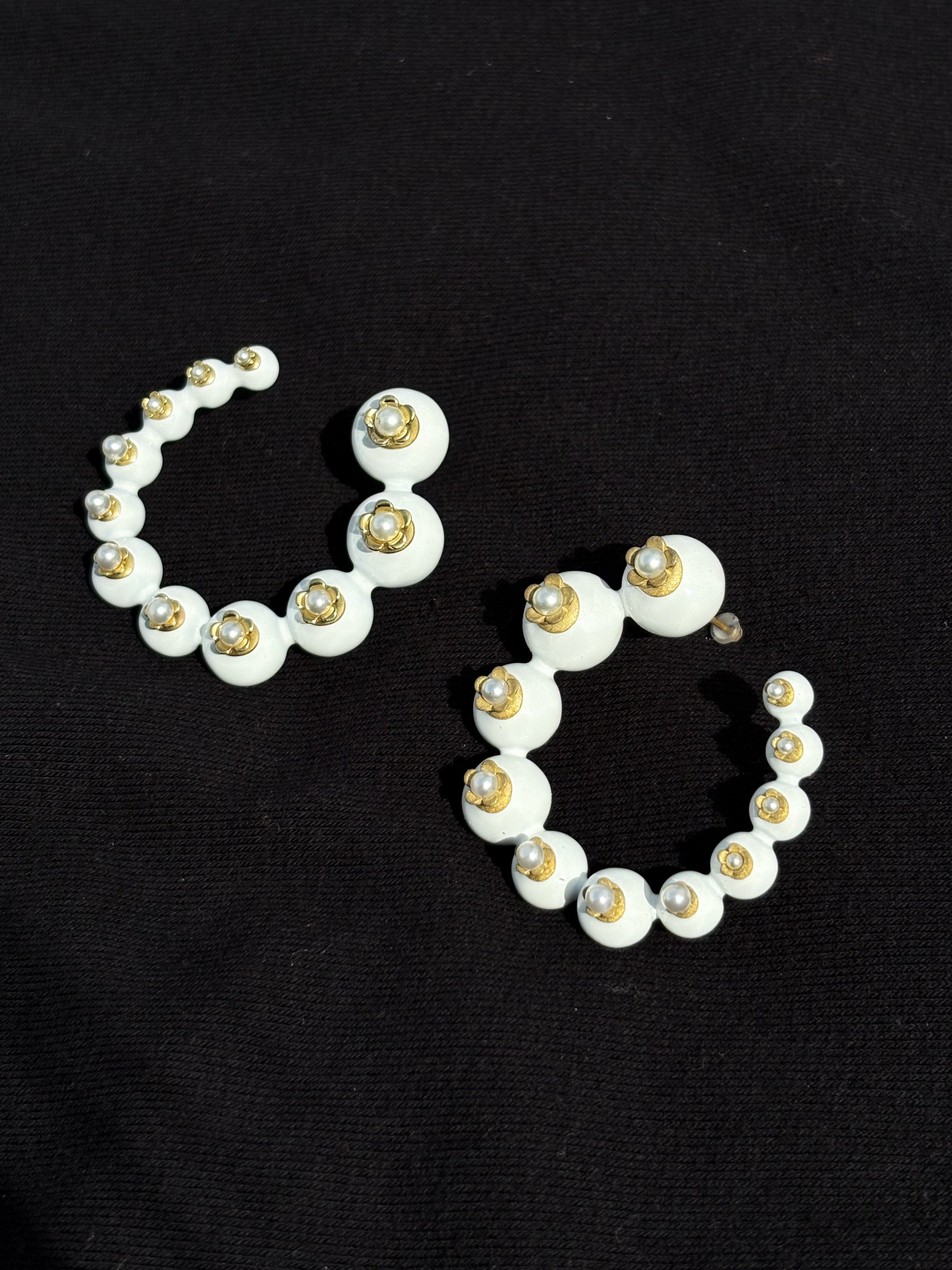 Pomegranate Zun Drop Earrings